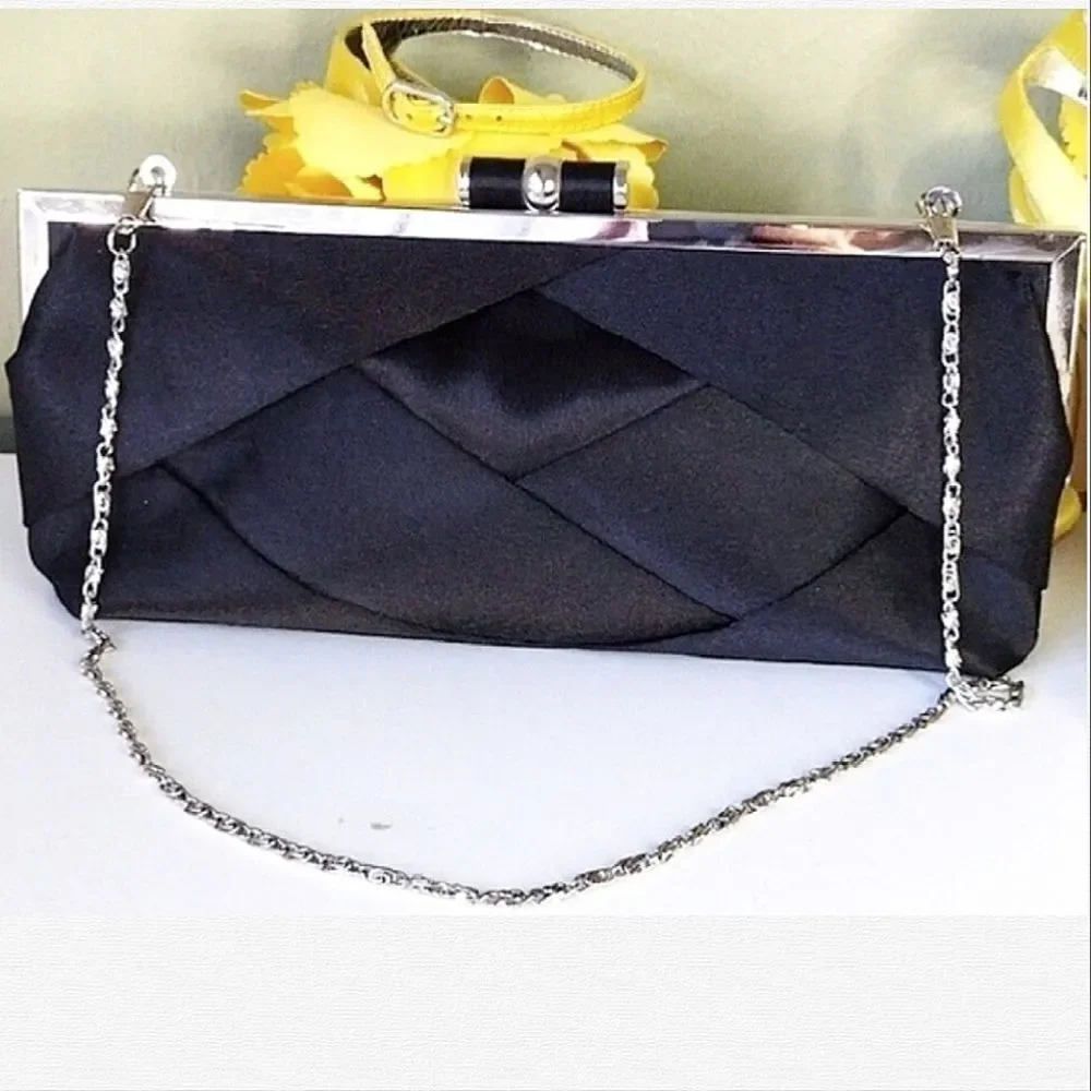 Bijoux Terner VTG Y2K Black‎ Satin Weaved Kisslock Top Evening Clutch with Chain